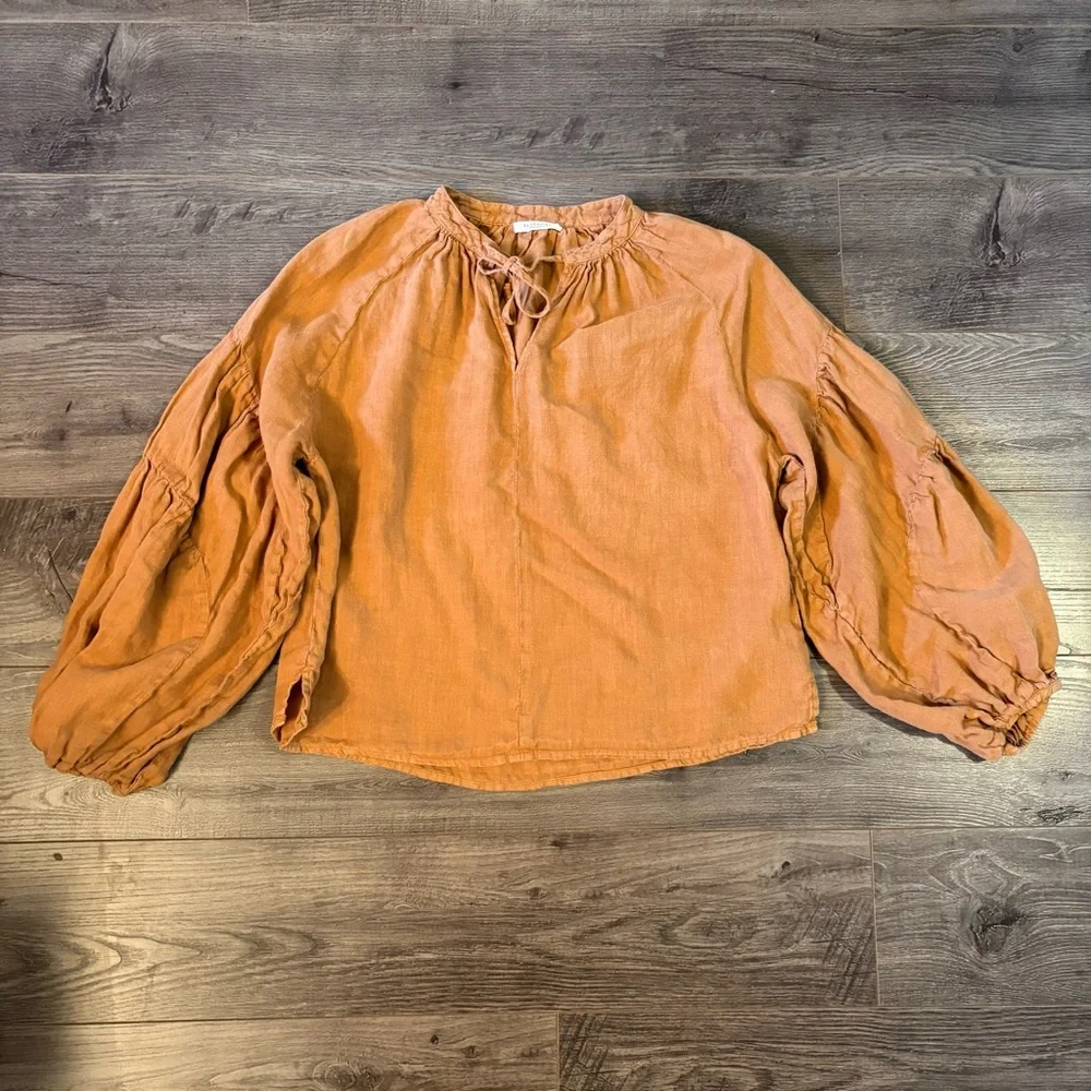 Beaumont‎ Organic Francesca Linen Top In Almond linen blouse balloon sleeves - Picture 4 of 13